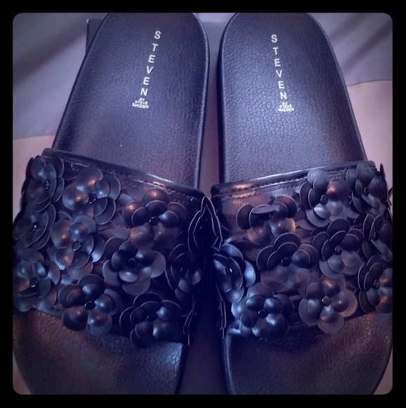 Steve madden slides - Picture 1 of 3